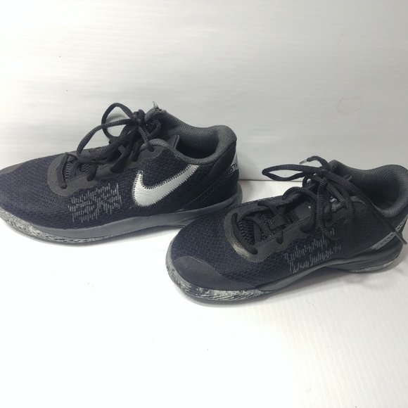 Nike Kids Running Shoes - Size 3Y - Pre-owned - 3J83KL - Picture 3 of 5